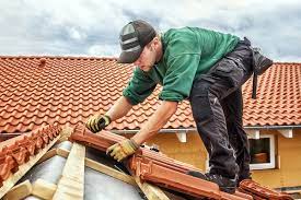 Considerations In Choosing an expert Roof contractor post thumbnail image